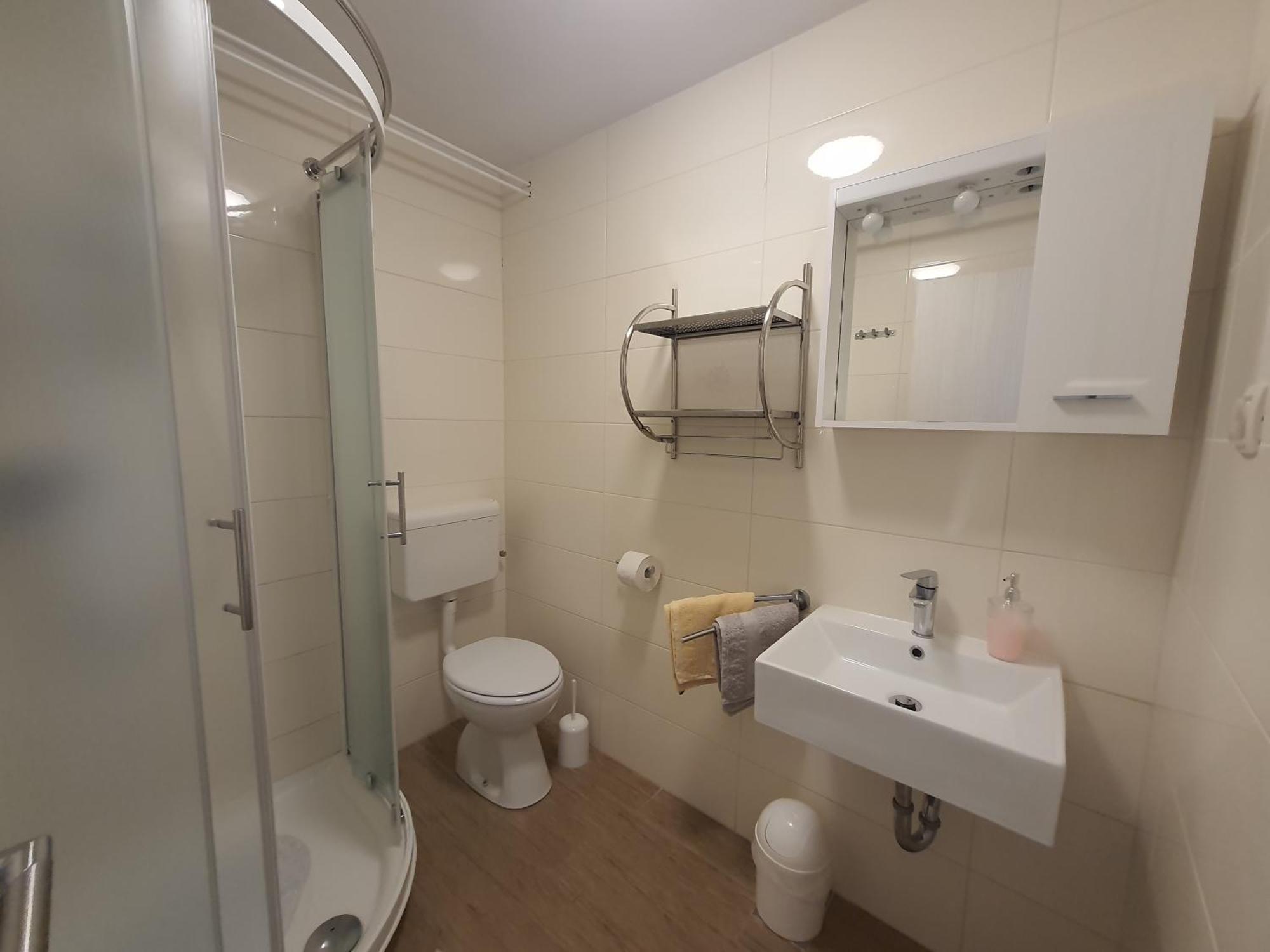 Apartments Vesna Avsec - クルク 部屋 写真