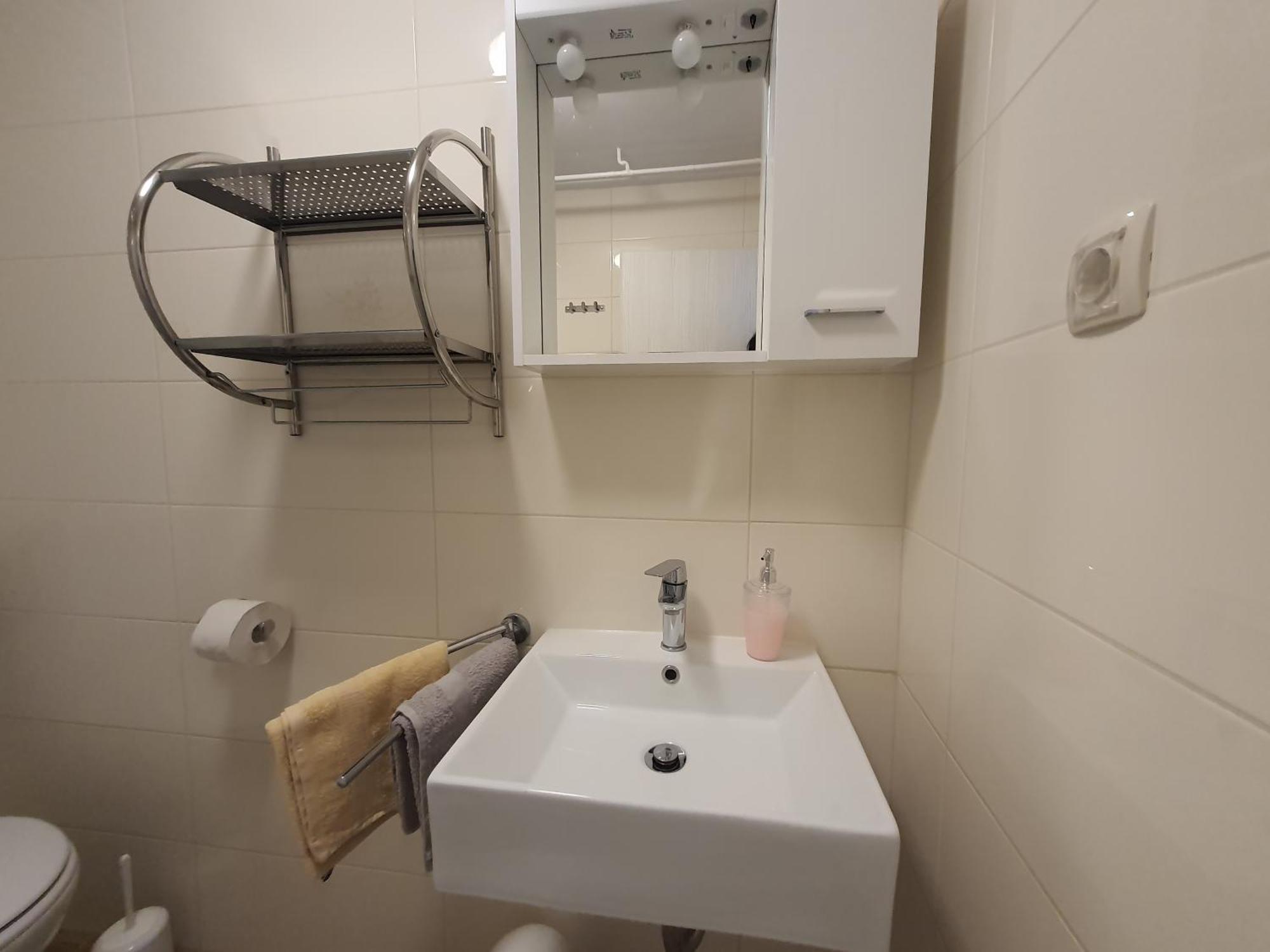Apartments Vesna Avsec - クルク 部屋 写真