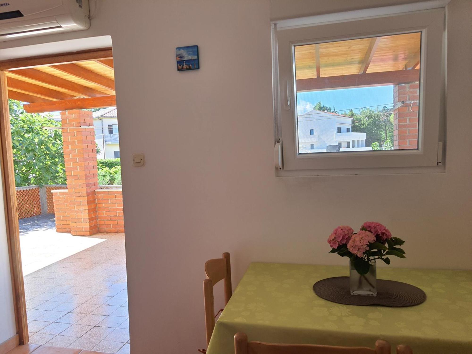 Apartments Vesna Avsec - クルク 部屋 写真